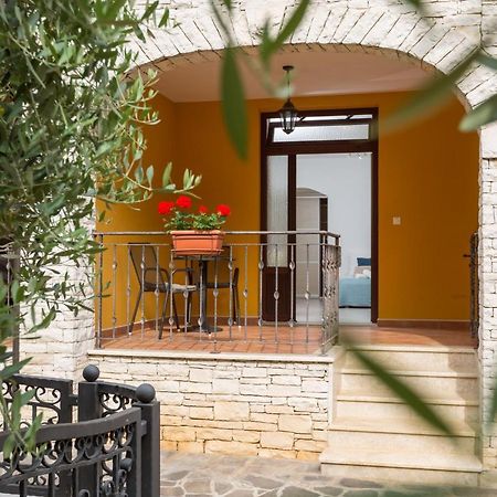 Studio Apartments Pinia-Marina Porec Bagian luar foto