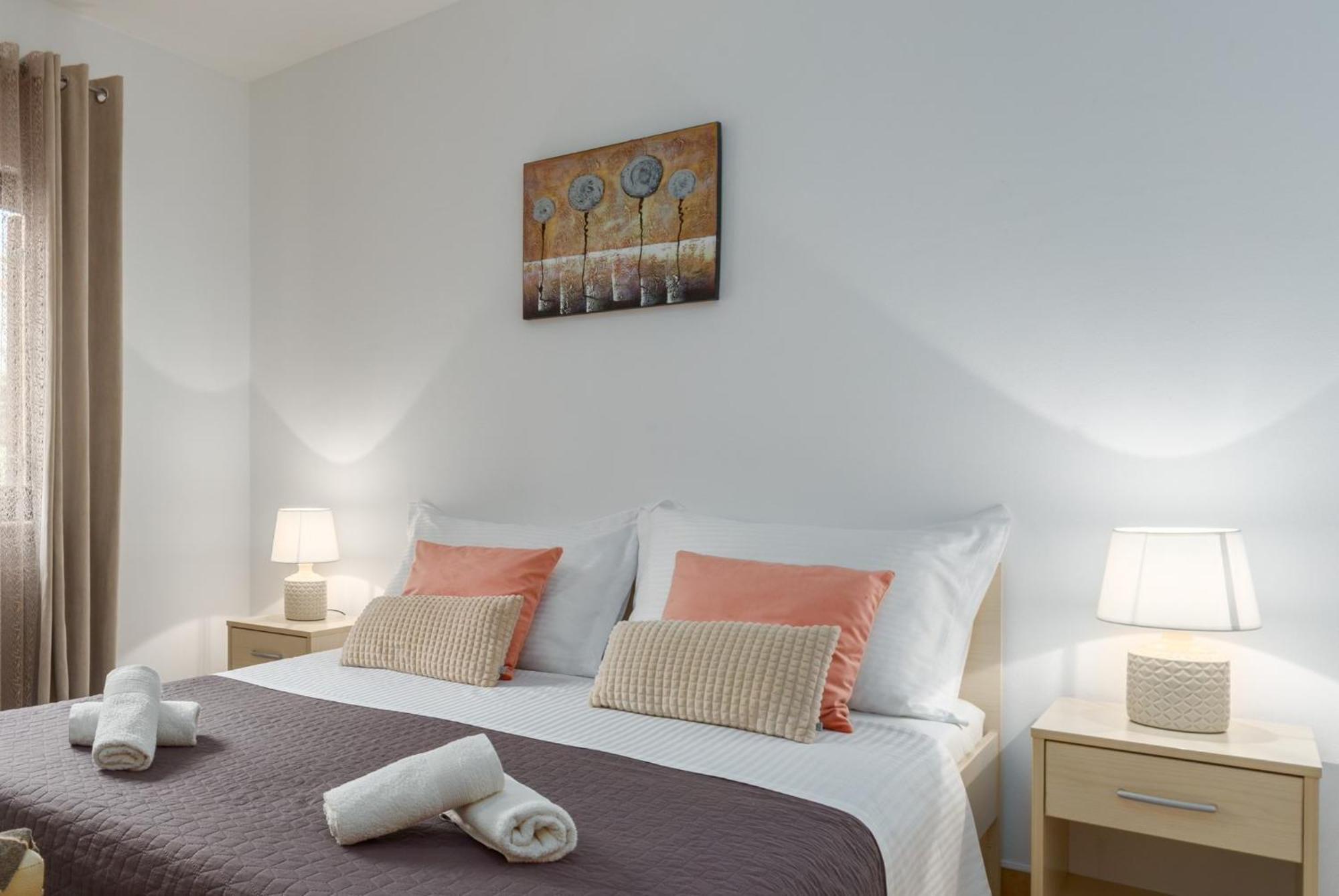 Studio Apartments Pinia-Marina Porec Bagian luar foto
